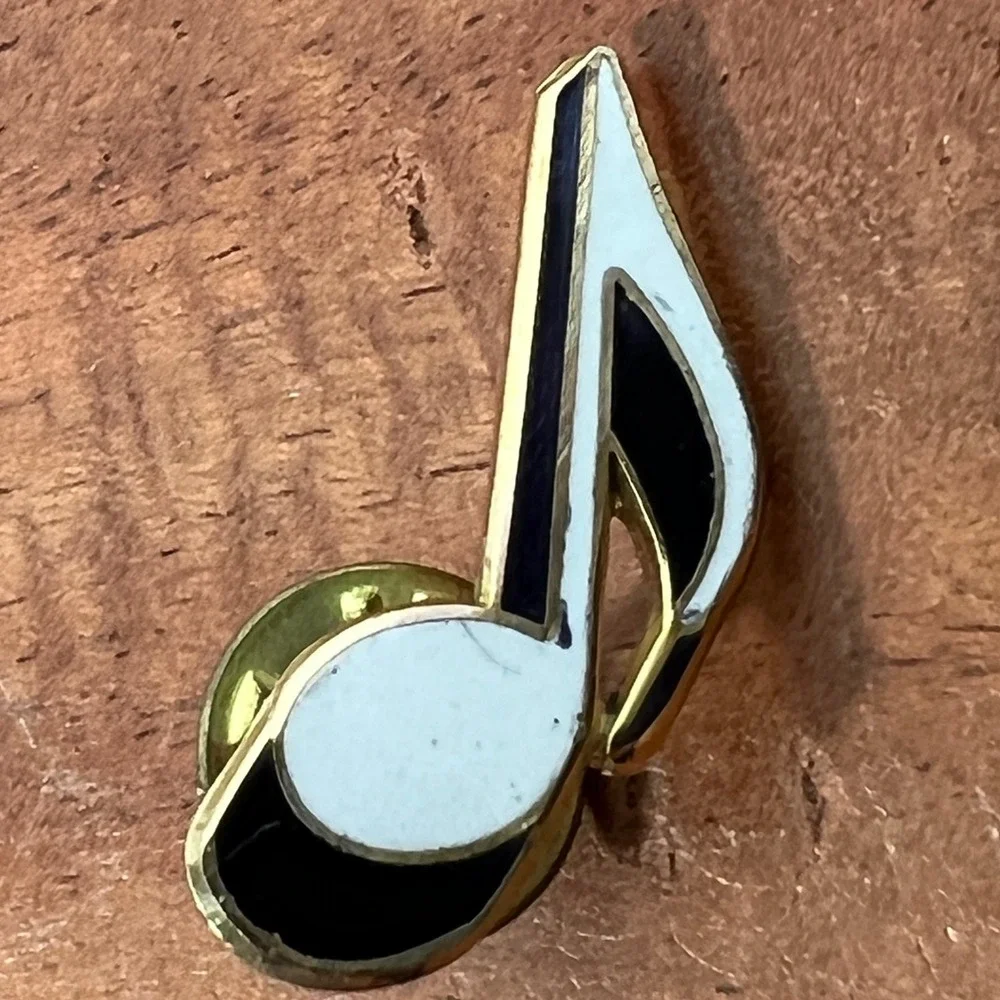 Music Note Pin Enamel Gold‎ Tone Lapel Brooch Made in USA
